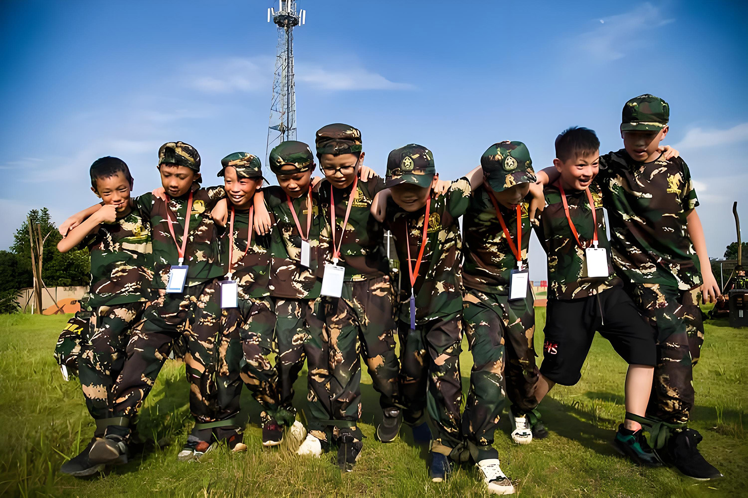 深圳鐵軍逐夢陽光少年營開營啦