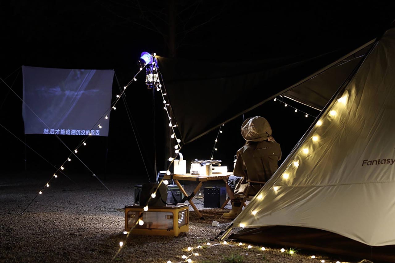 “圍爐煮茶”何以這么火？露營民宿、周末流行的慢生活休閑方式